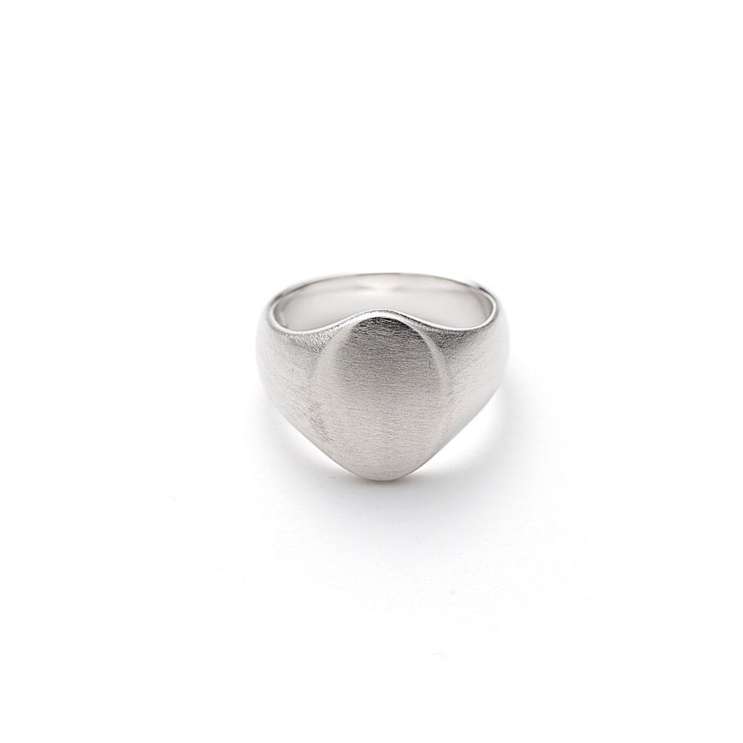 ALEXANDER LYNGGAARD Oval Signet Ring Brushed Rings